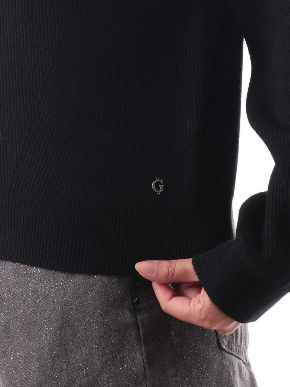 GUESS - LS HALF ZIP HARLEY SWTR GUESS - LS HALF ZIP HARLEY SWTR