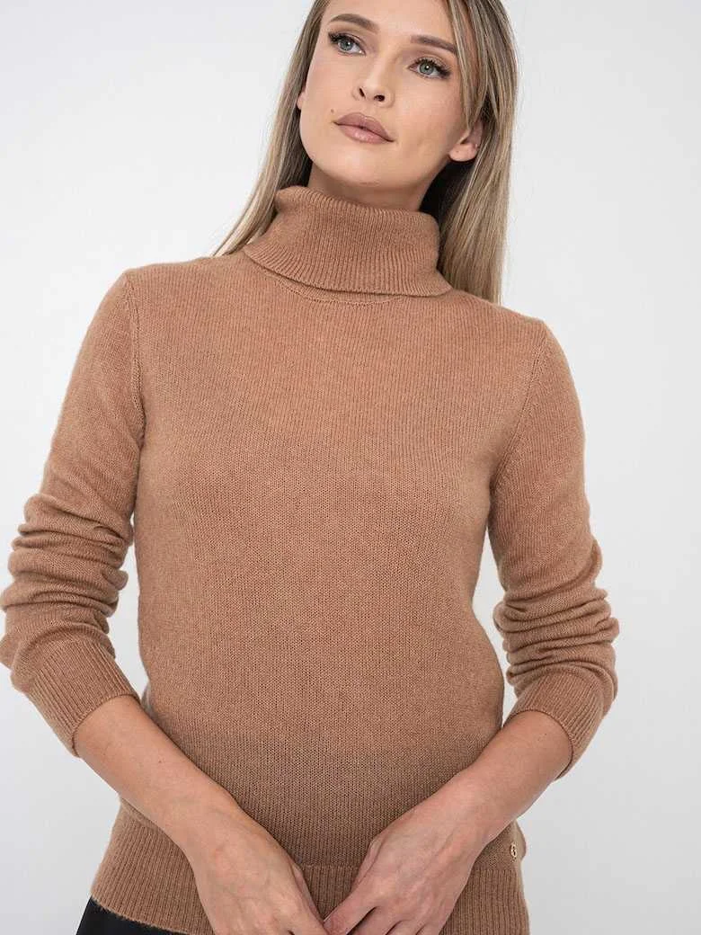 GUESS - LS TN IZABELLA SWTR GUESS - LS TN IZABELLA SWTR