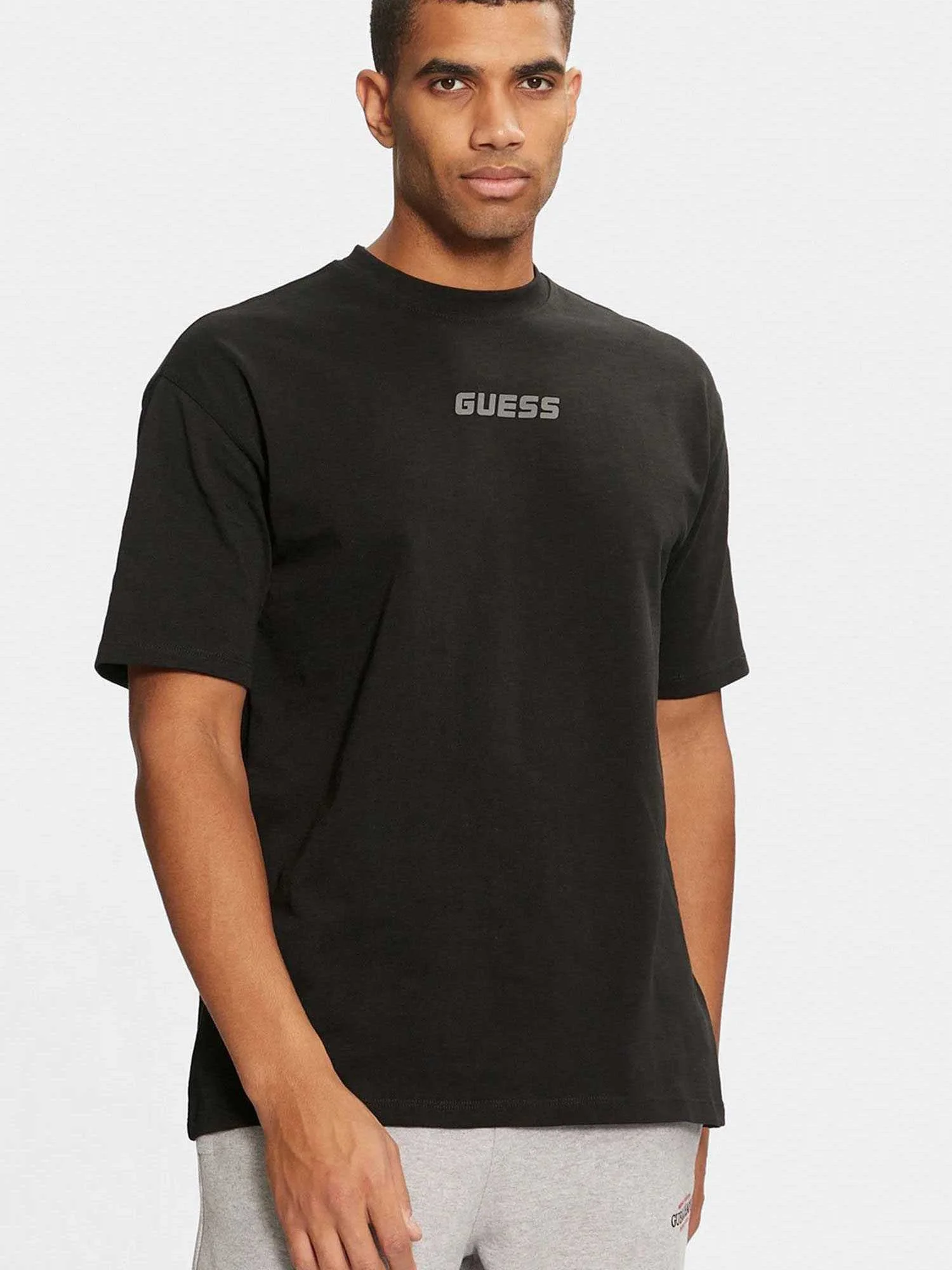 GUESS - DALIM CN T-SHIRT GUESS - DALIM CN T-SHIRT