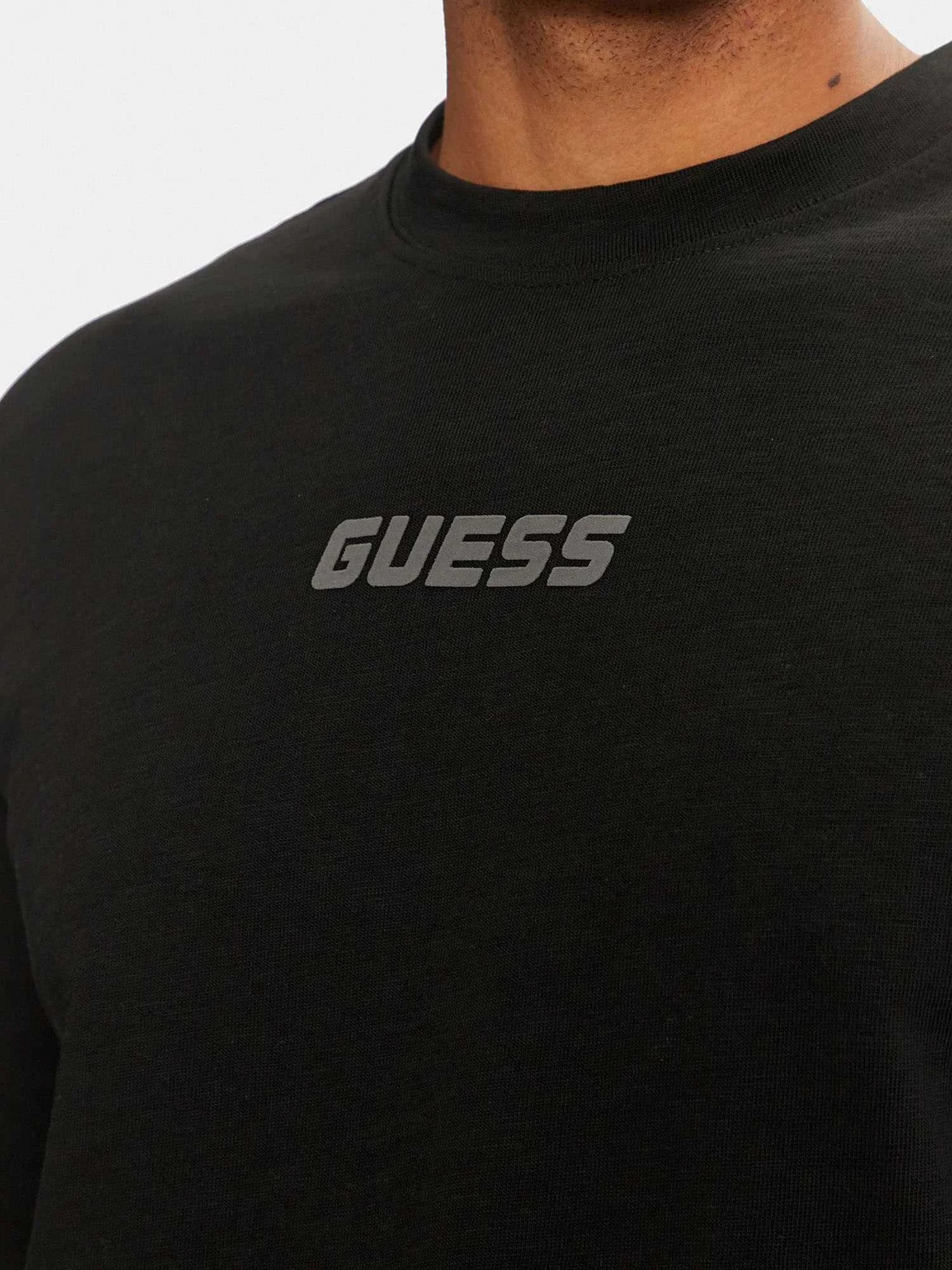GUESS - DALIM CN T-SHIRT GUESS - DALIM CN T-SHIRT