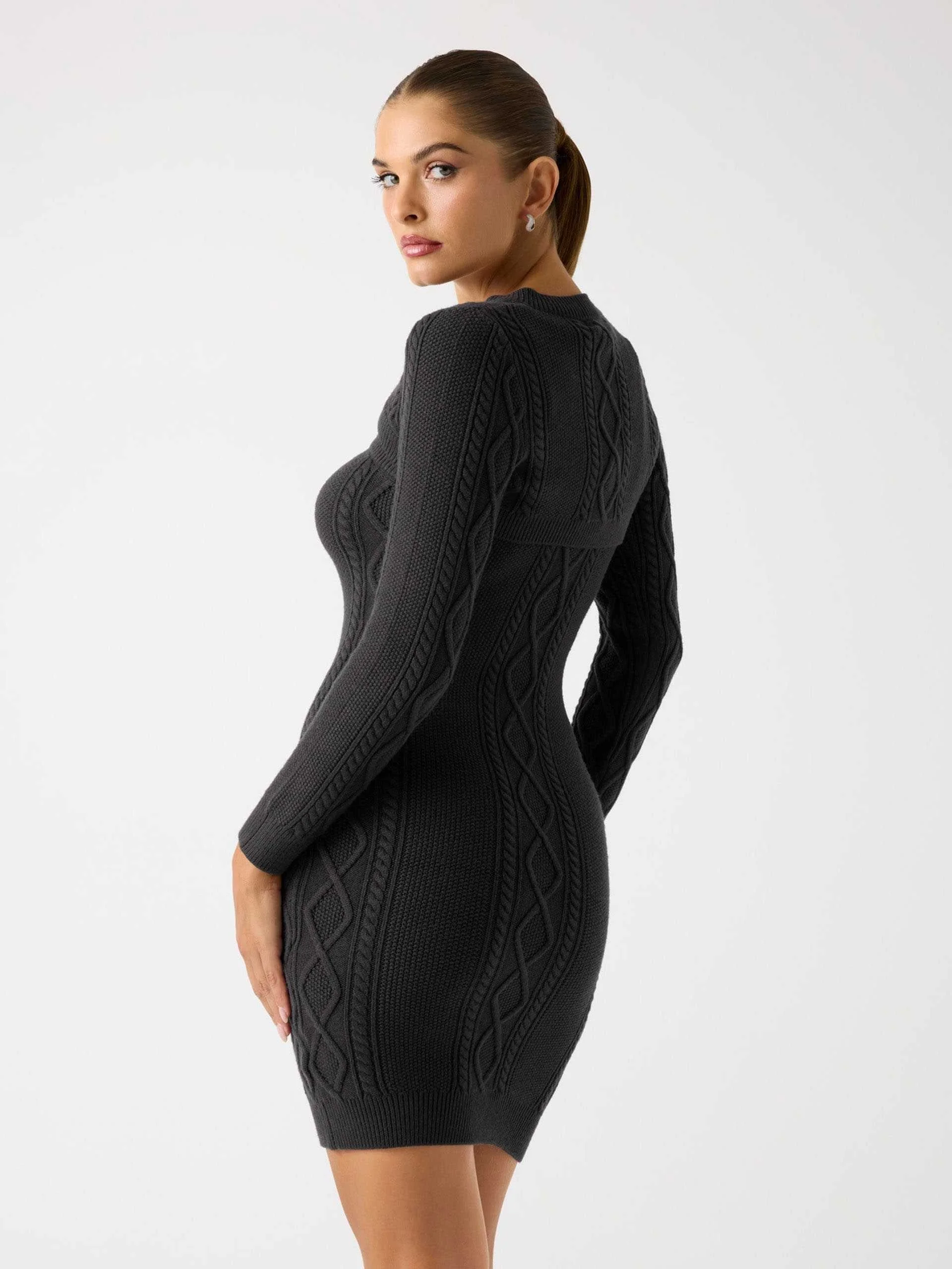 GUESS - LS SHRUG CABLE DAPHNE DRS GUESS - LS SHRUG CABLE DAPHNE DRS