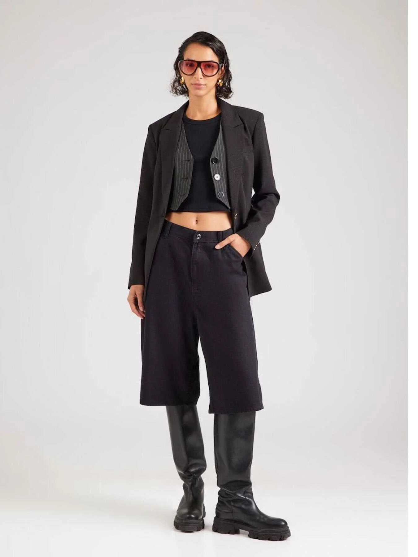 GUESS - DOROTHEE SINGLE BREAST BLAZER GUESS - DOROTHEE SINGLE BREAST BLAZER