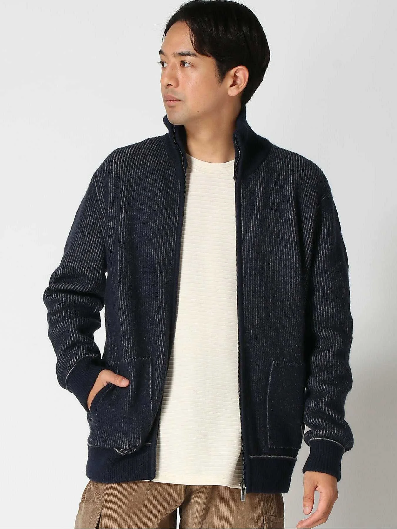 GUESS - JERROLD ZIPPED CARDI VANISE SW GUESS - JERROLD ZIPPED CARDI VANISE SW