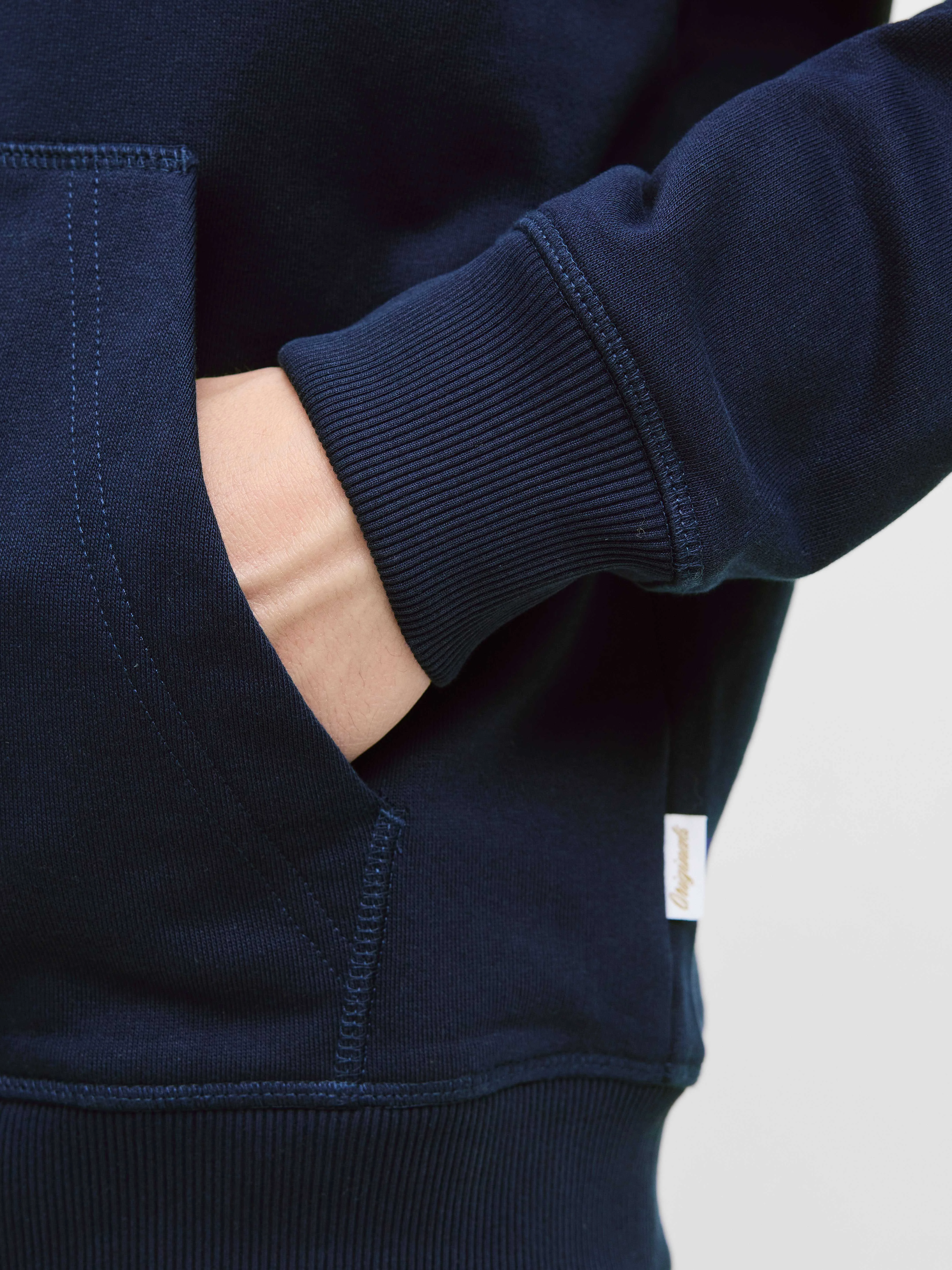 Jack&Jones - JORNORREBRO EMB SWEAT... Jack&Jones - JORNORREBRO EMB SWEAT...