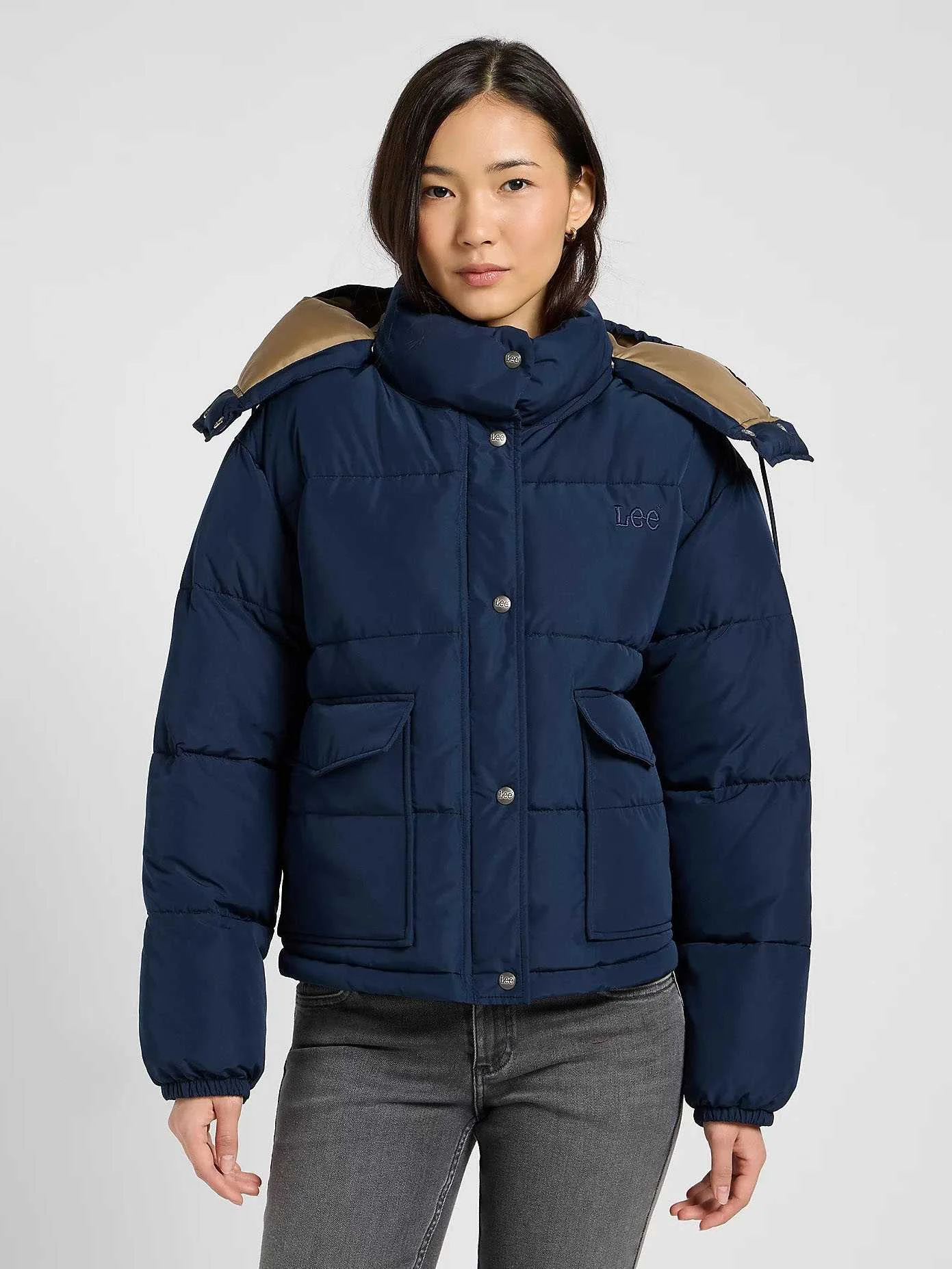 Lee - SHORT PUFFER WITH HOOD Lee - SHORT PUFFER WITH HOOD
