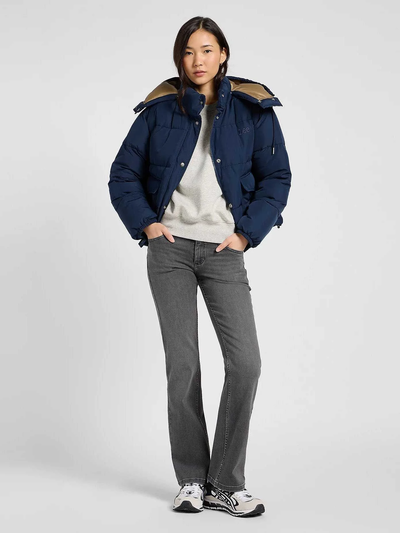 Lee - SHORT PUFFER WITH HOOD Lee - SHORT PUFFER WITH HOOD