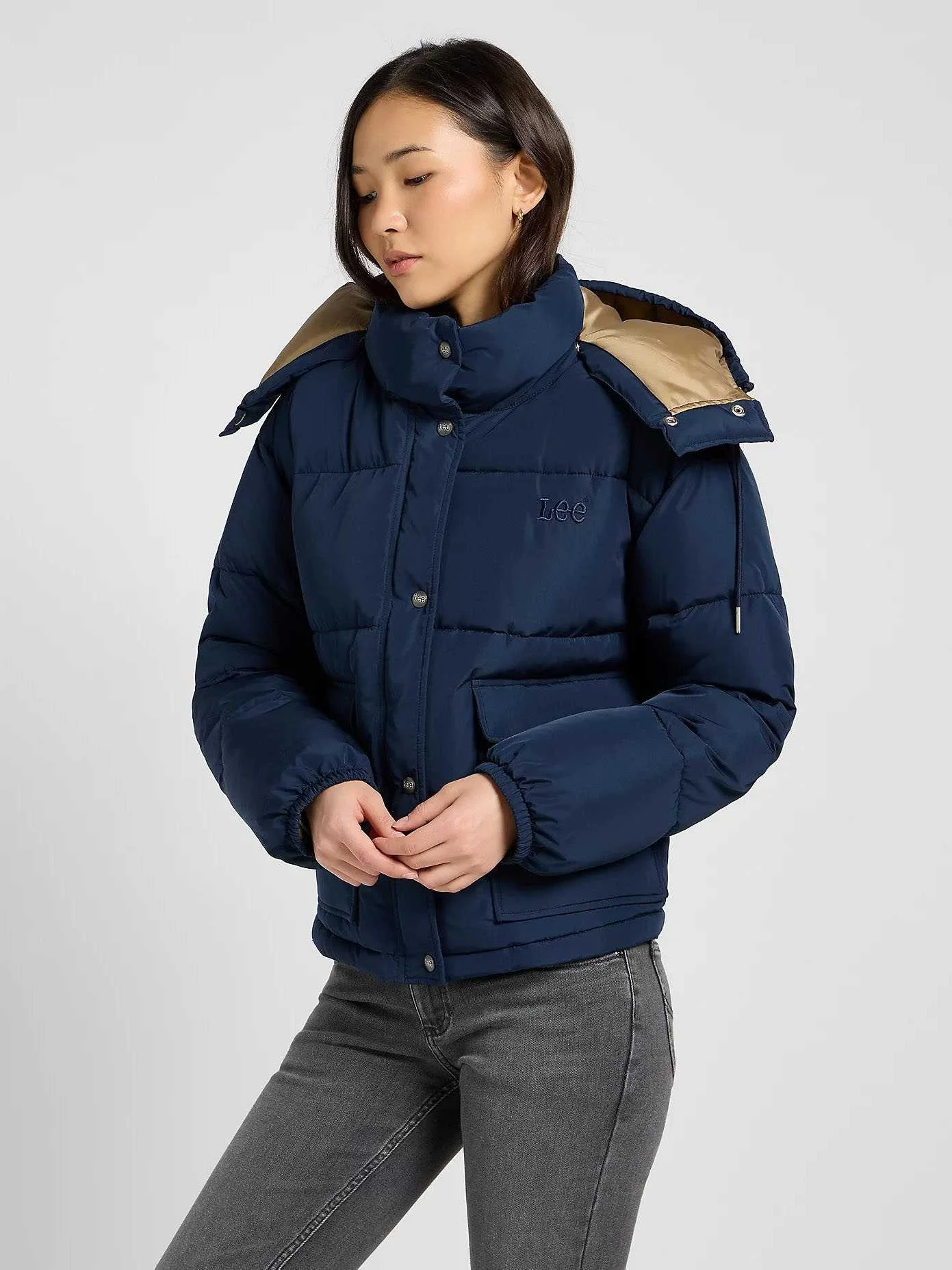 Lee - SHORT PUFFER WITH HOOD Lee - SHORT PUFFER WITH HOOD