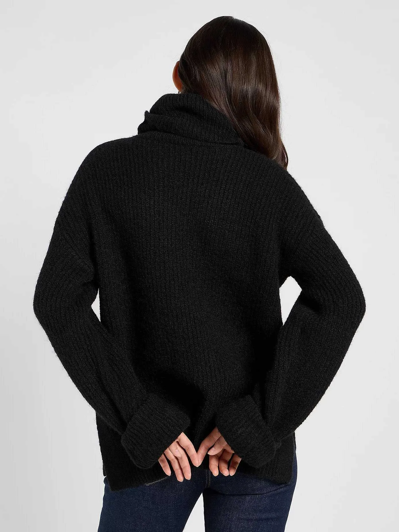 Lee - WIDE CUFF TURTLE NECK Lee - WIDE CUFF TURTLE NECK