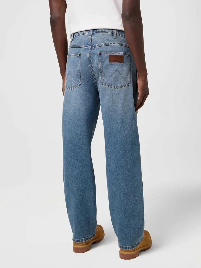 Wrangler - LOOSE STRAIGHT 2