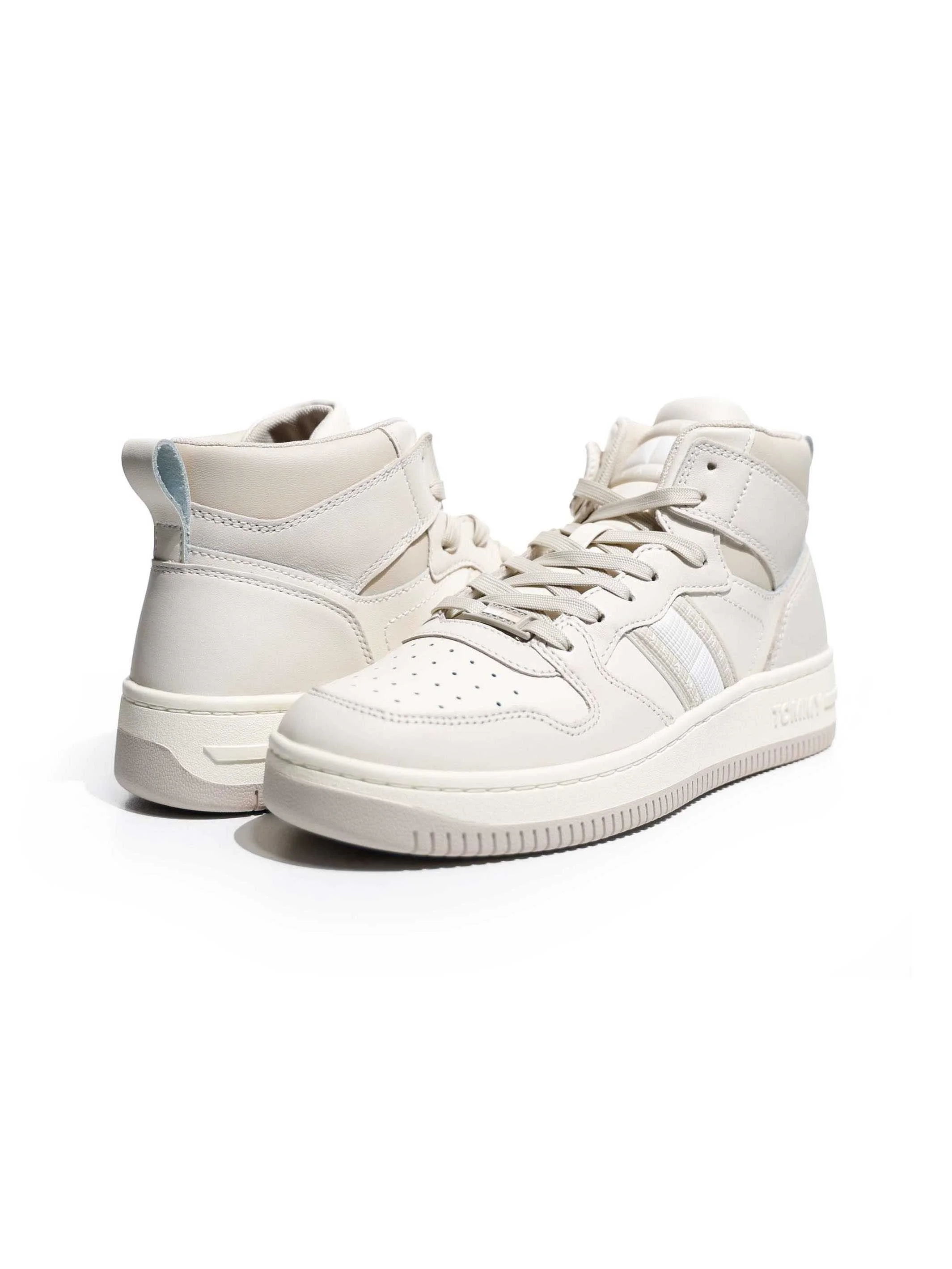 Tommy Jeans - TJW RETRO BASKET MC... Tommy Jeans - TJW RETRO BASKET MC...