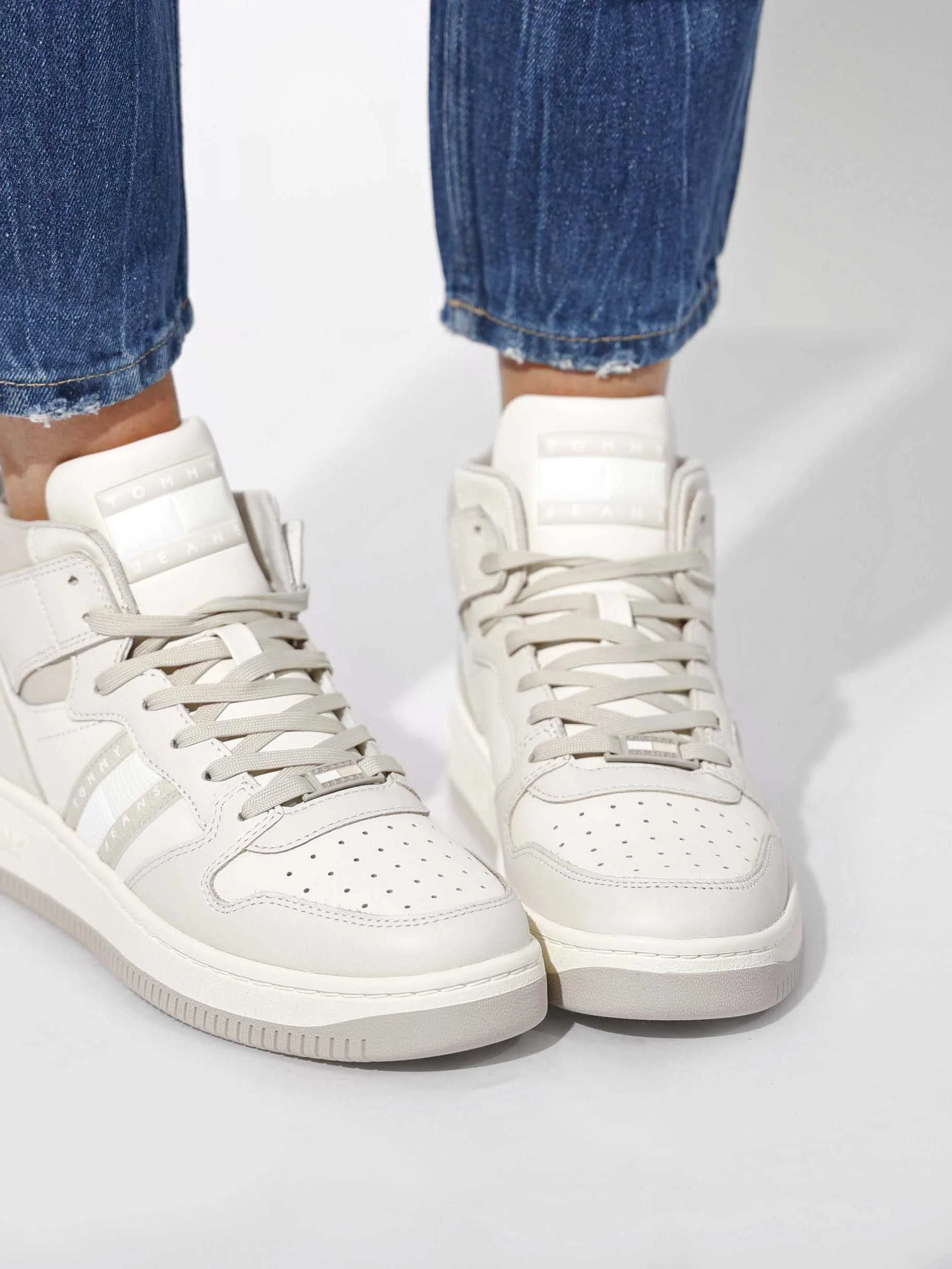 Tommy Jeans - TJW RETRO BASKET MC... Tommy Jeans - TJW RETRO BASKET MC...