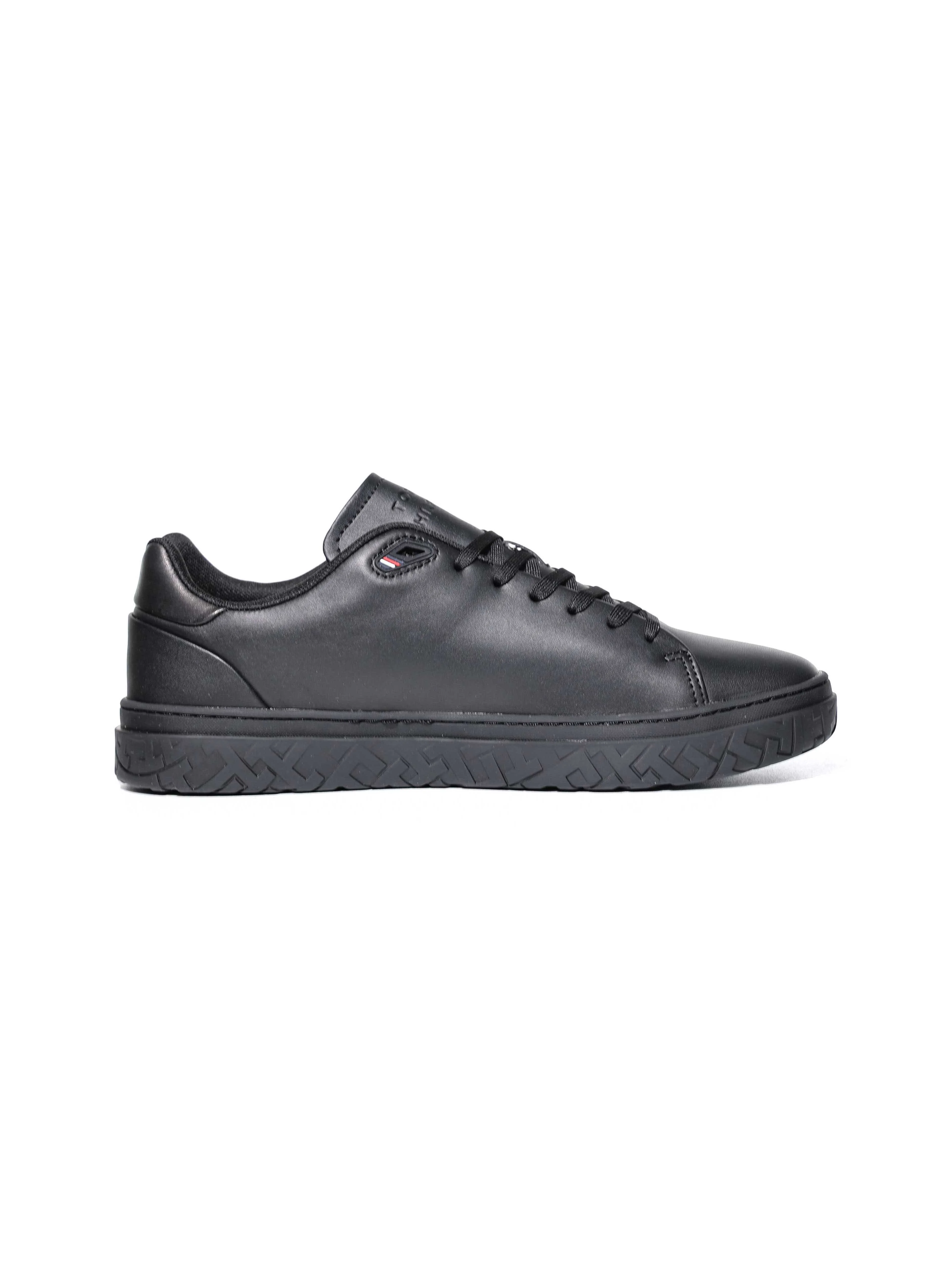 Tommy Hilfiger - MODERN ICONIC COURT... Tommy Hilfiger - MODERN ICONIC COURT...
