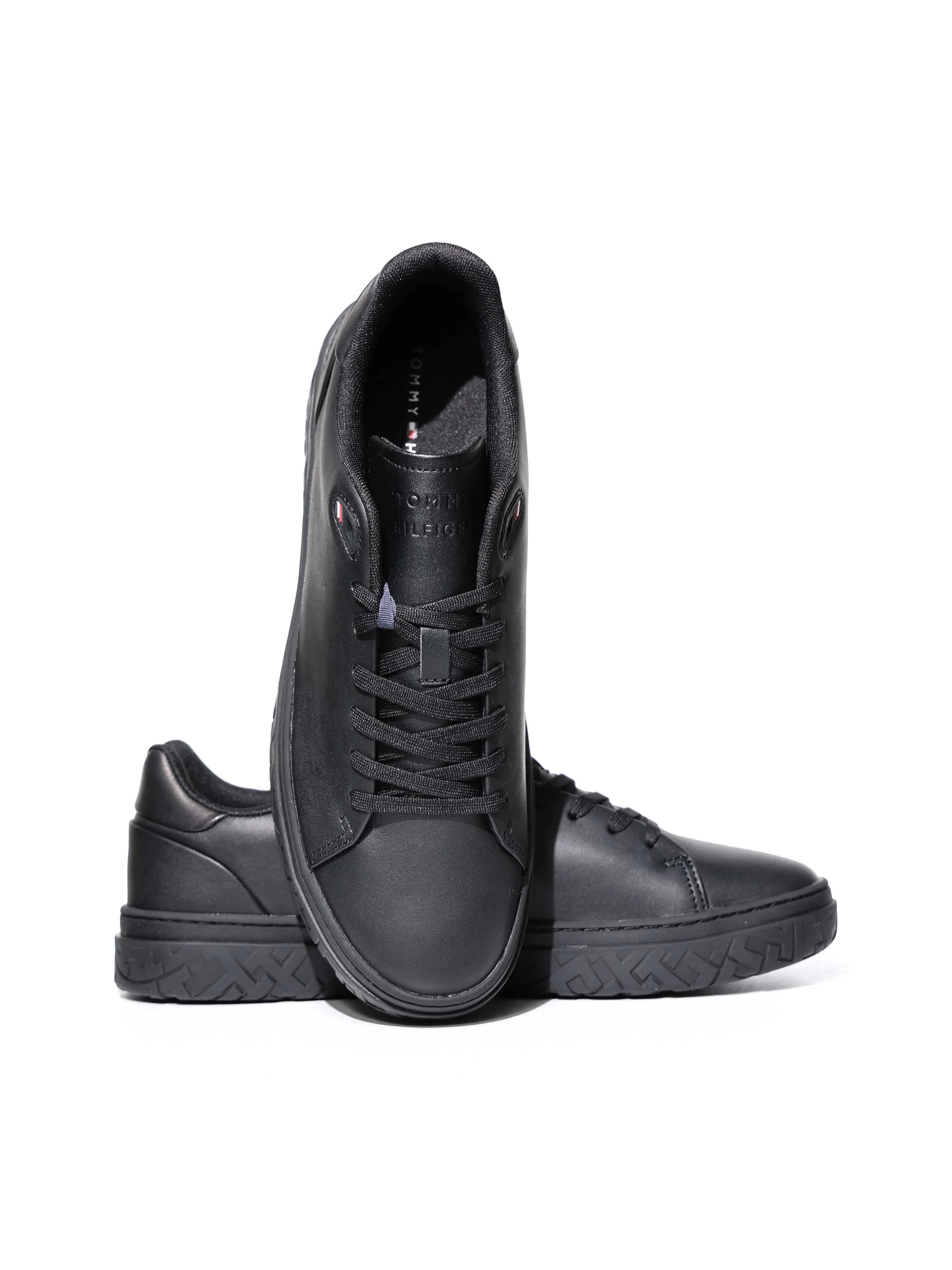 Tommy Hilfiger - MODERN ICONIC COURT... Tommy Hilfiger - MODERN ICONIC COURT...