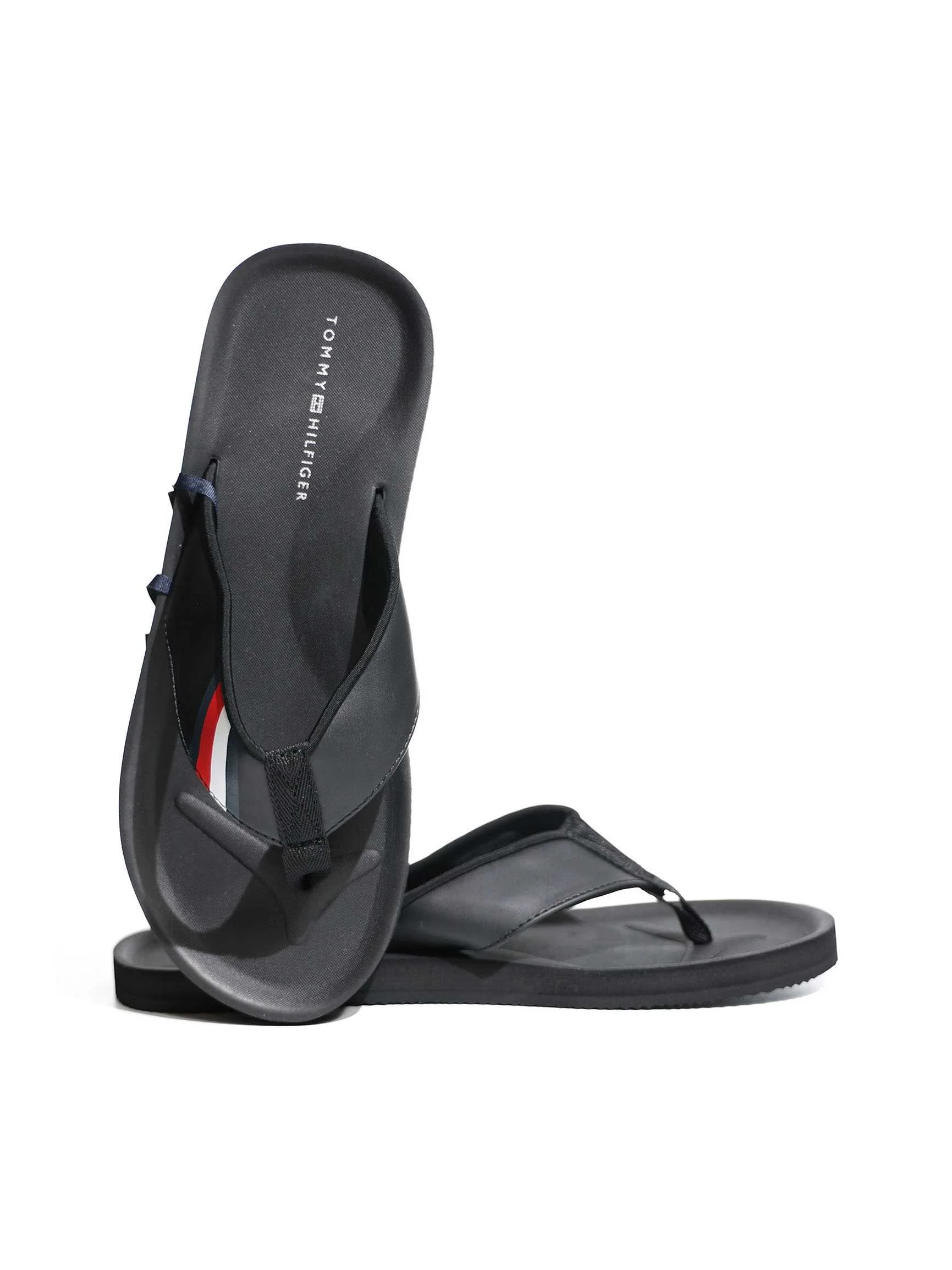 Tommy Hilfiger - COMFORTABLE PADDED... Tommy Hilfiger - COMFORTABLE PADDED...