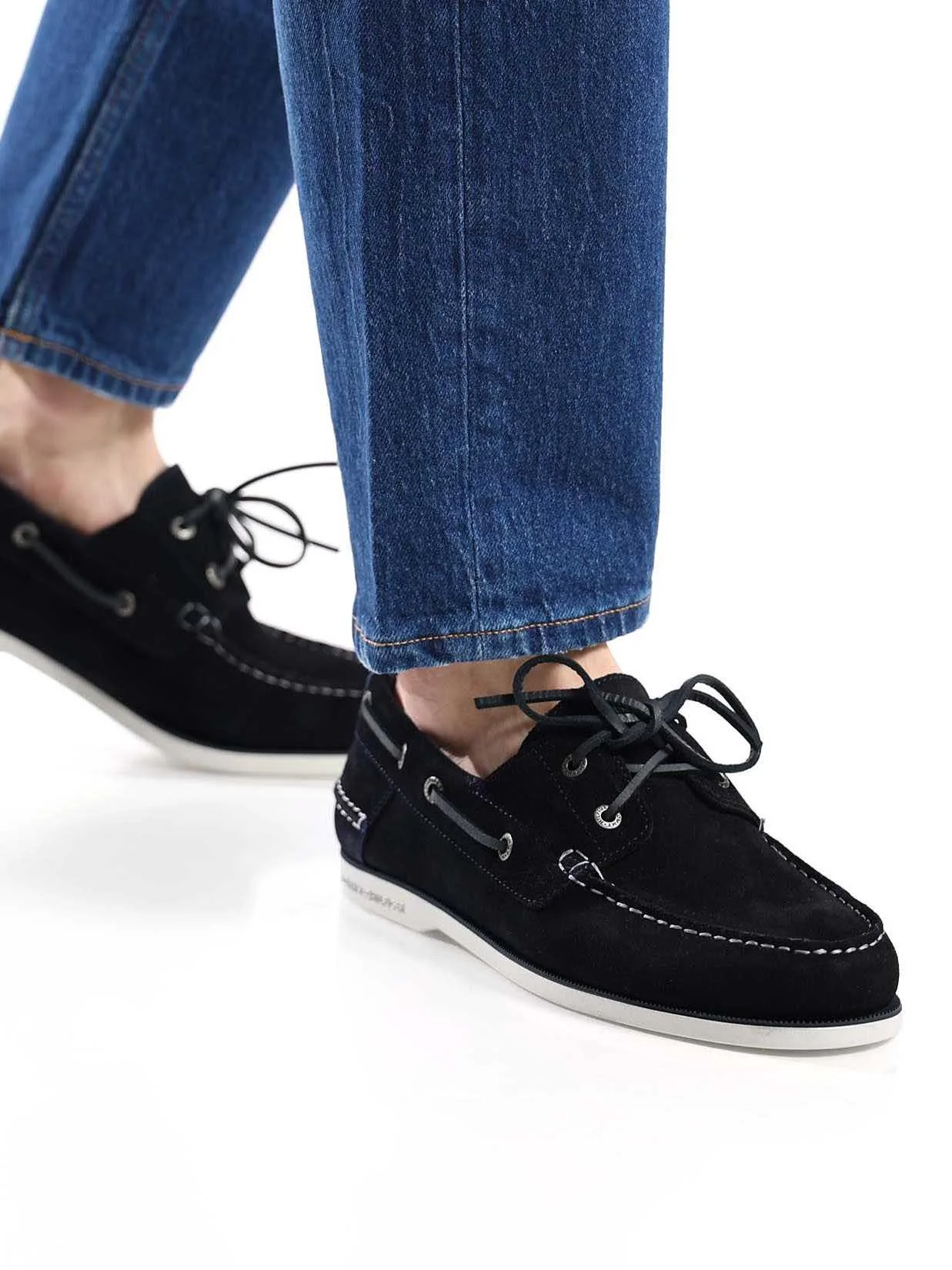 Tommy Hilfiger - TH BOAT SHOE CORE SUEDE Tommy Hilfiger - TH BOAT SHOE CORE SUEDE