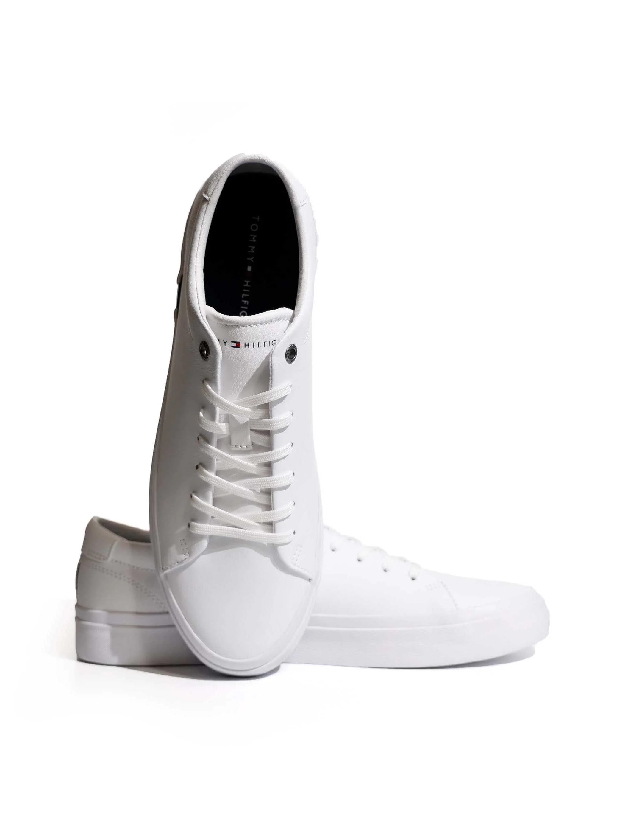 Tommy Hilfiger - CORPORATE LEATHER... Tommy Hilfiger - CORPORATE LEATHER...