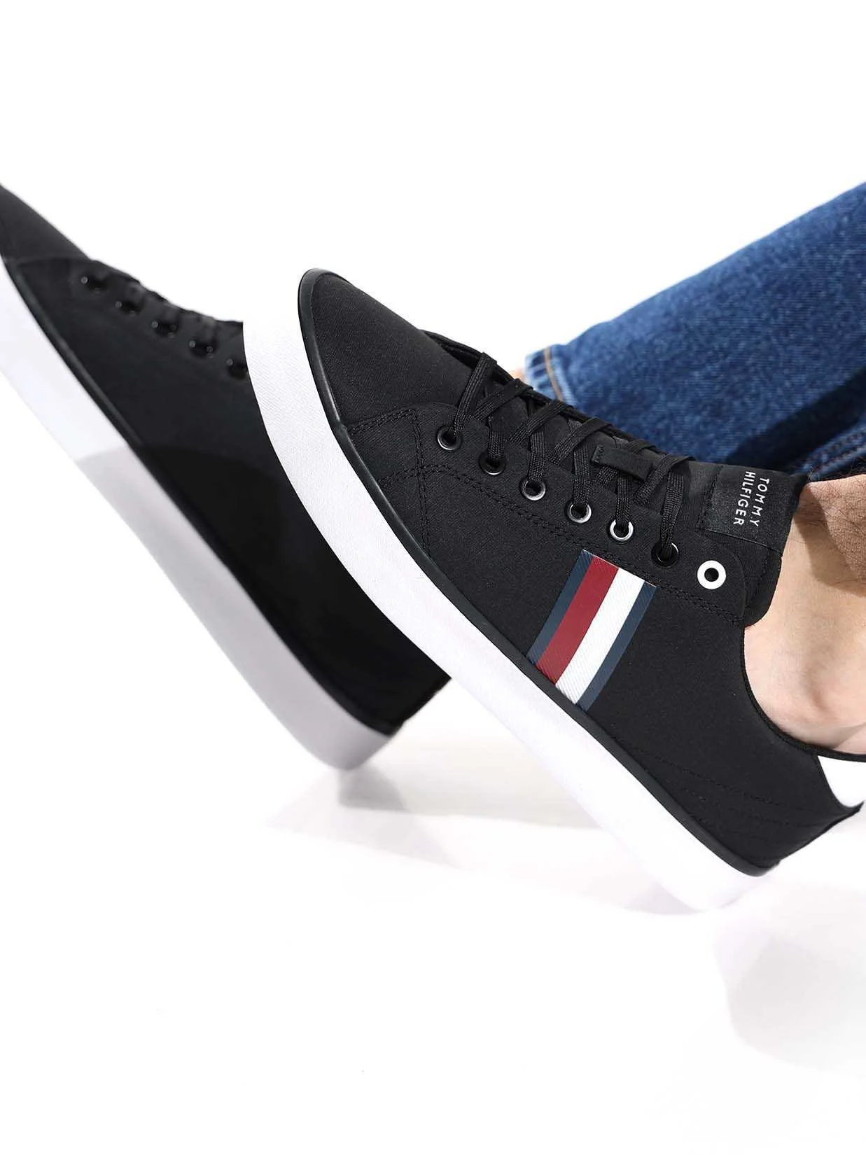 Tommy Hilfiger - TH HI VULC LOW... Tommy Hilfiger - TH HI VULC LOW...