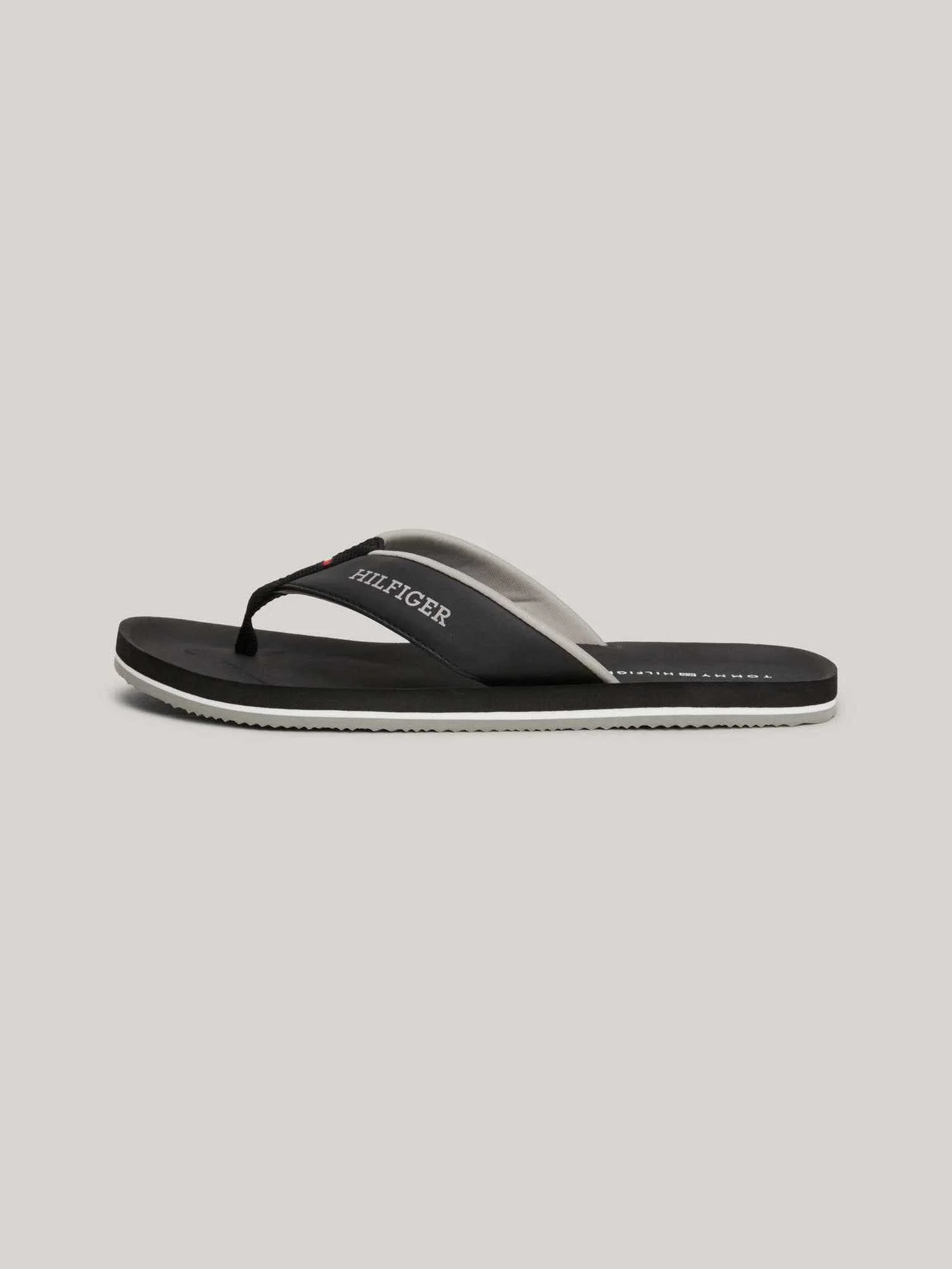 Tommy Hilfiger - COMFORT HILFIGER... Tommy Hilfiger - COMFORT HILFIGER...
