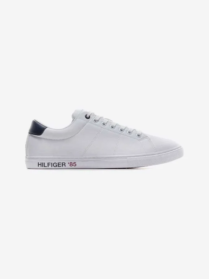 Tommy Hilfiger - IM FOXING...