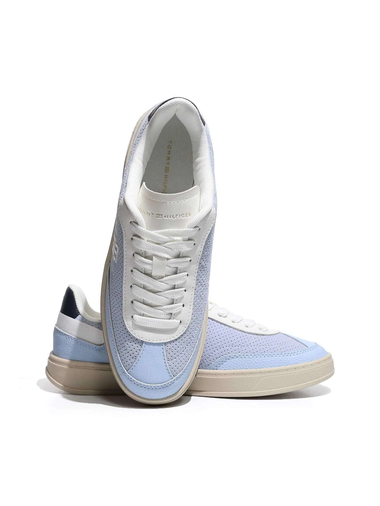 Tommy Hilfiger - TH HERITAGE SNEAKER... Tommy Hilfiger - TH HERITAGE SNEAKER...