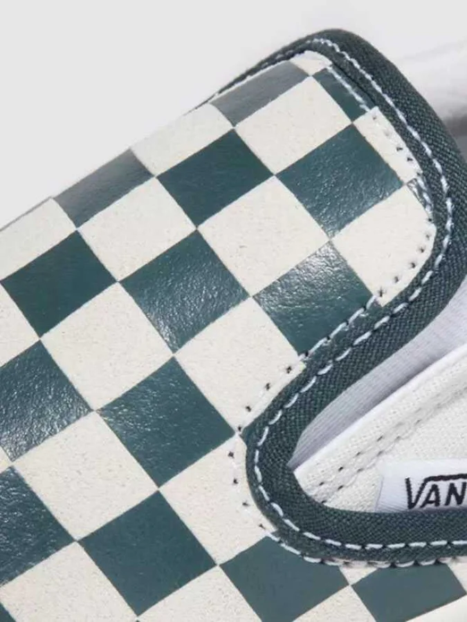 VANS - Classic Slip-On... 2