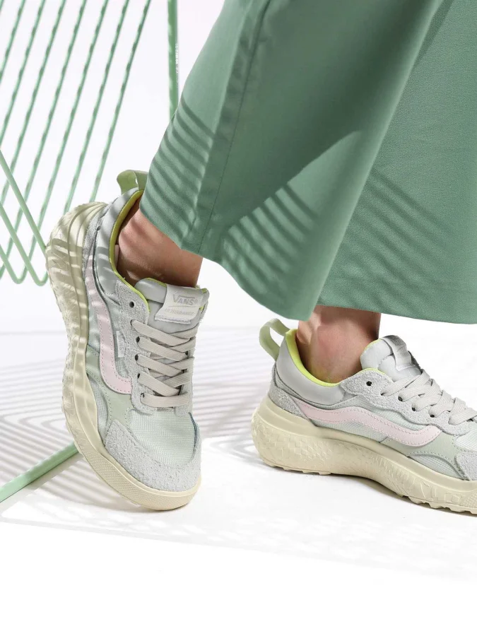 VANS - UltraRange Neo VR3... 2