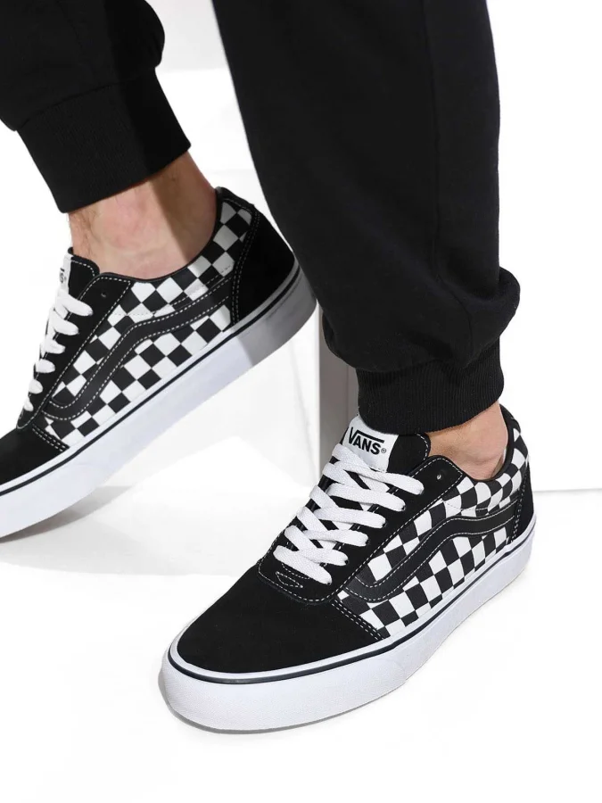 VANS - MN Ward (CHECKERED)... 2