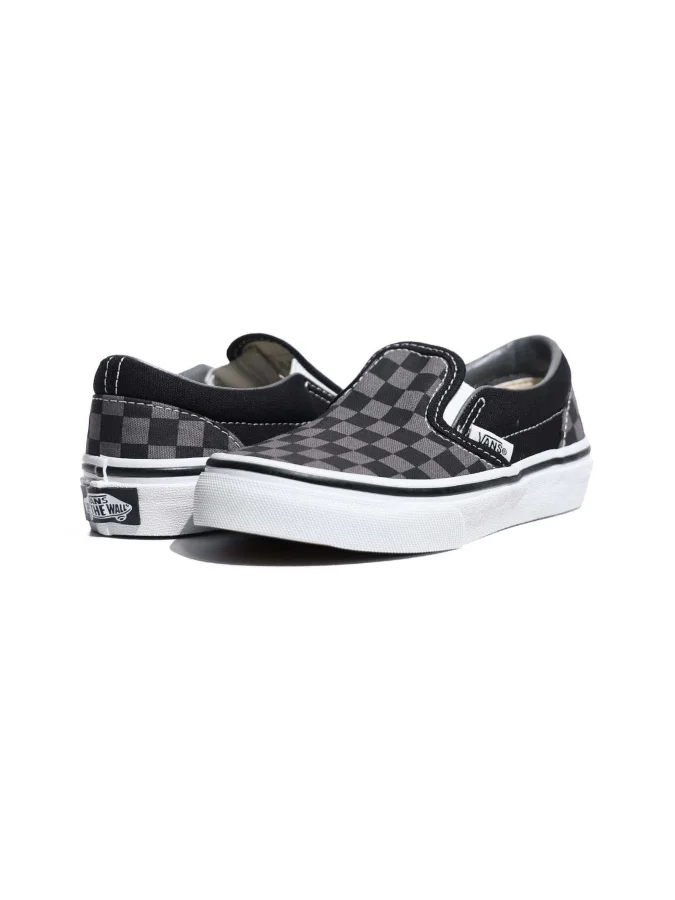 VANS - UY Classic Slip-On...