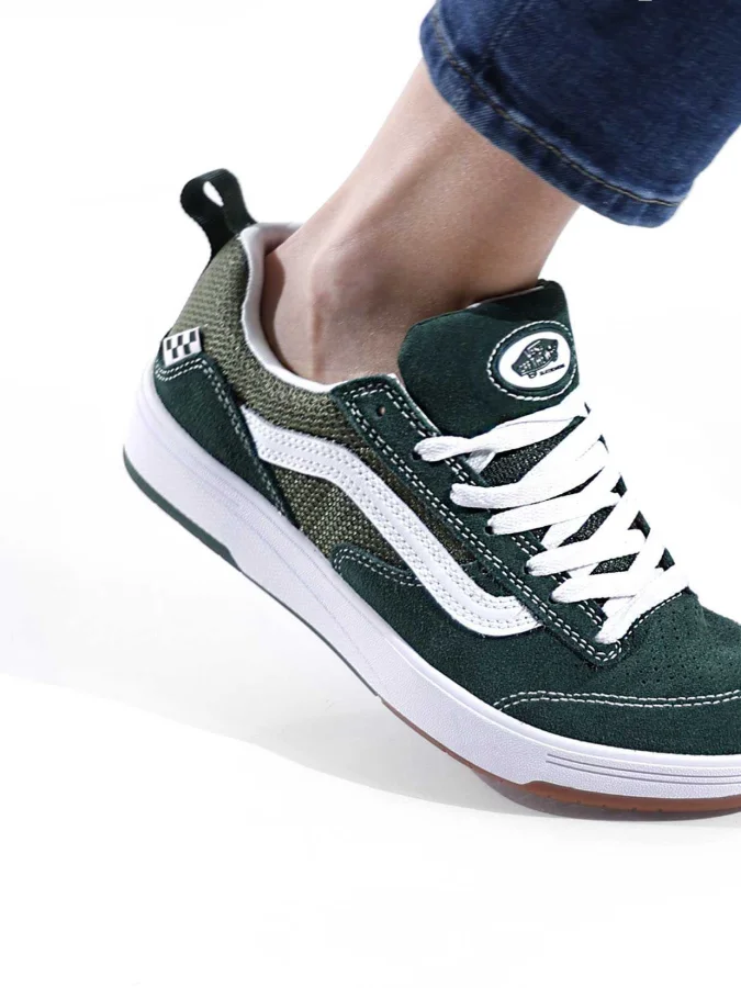 VANS 2