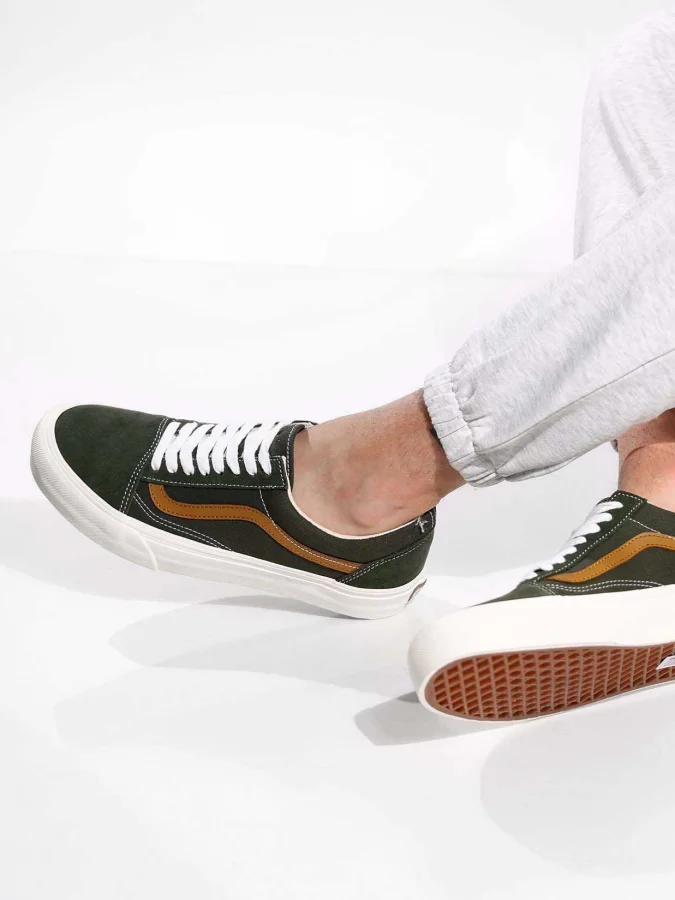 VANS - OLD SKOOL VR3 SHOES 2