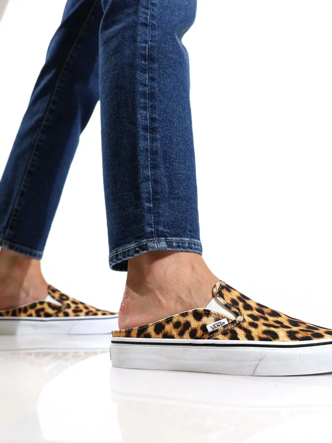 VANS 2