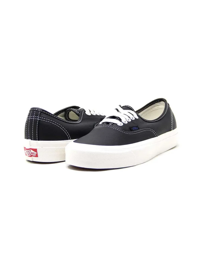 VANS - Vans UA Authentic
