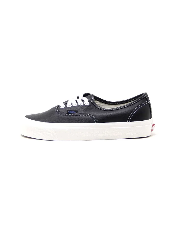 VANS - Vans UA Authentic