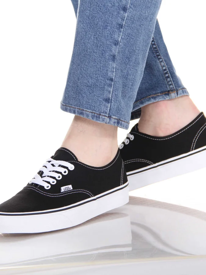 VANS 2