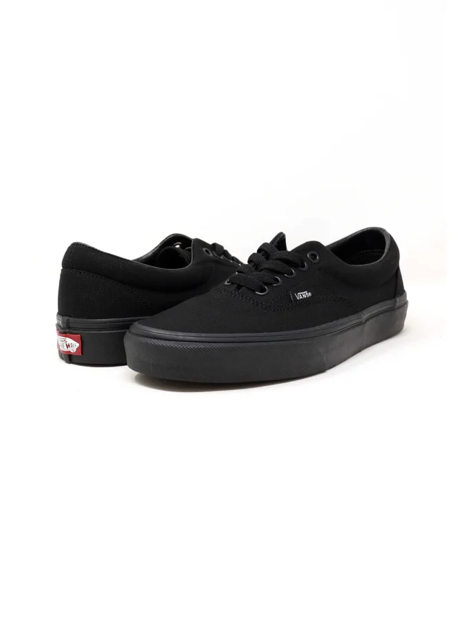 VANS - Era Shoes