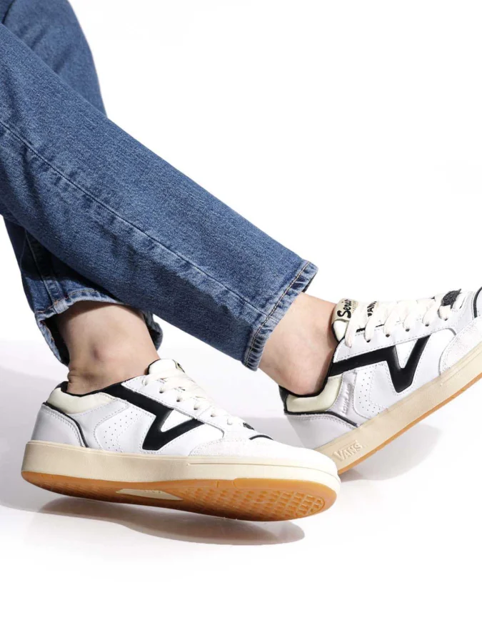 VANS - SERIO COLLECTION... 2