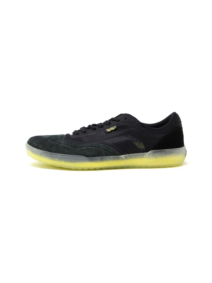 VANS - MN Ave 2