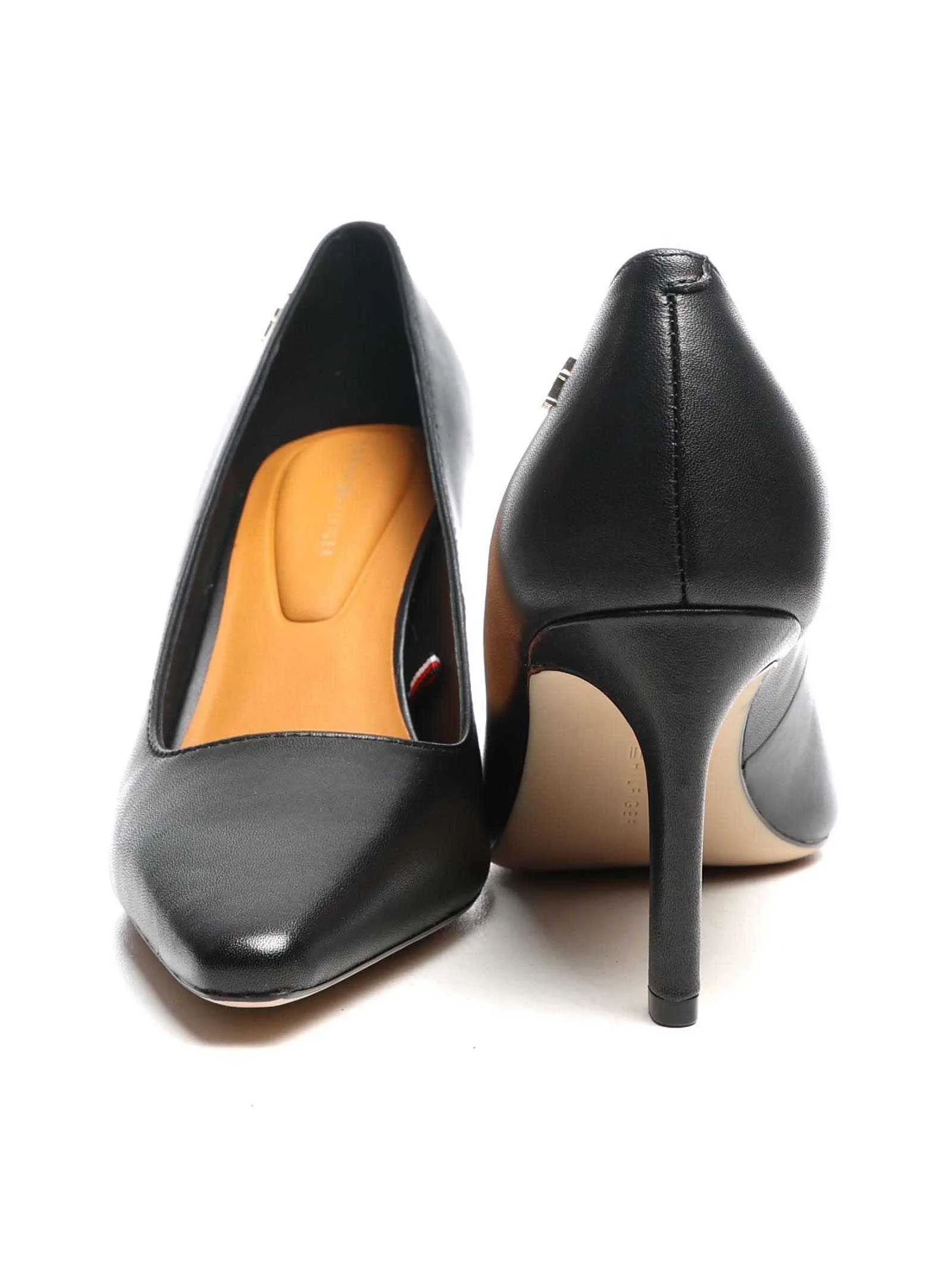 Tommy Hilfiger - TH LOGO LEATHER PUMP... Tommy Hilfiger - TH LOGO LEATHER PUMP...