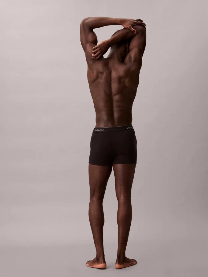 CALVIN KLEIN UNDERWEAR -... 2