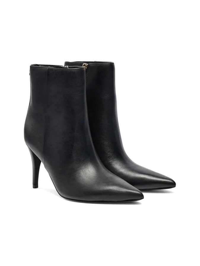 GUESS - IDREENA
