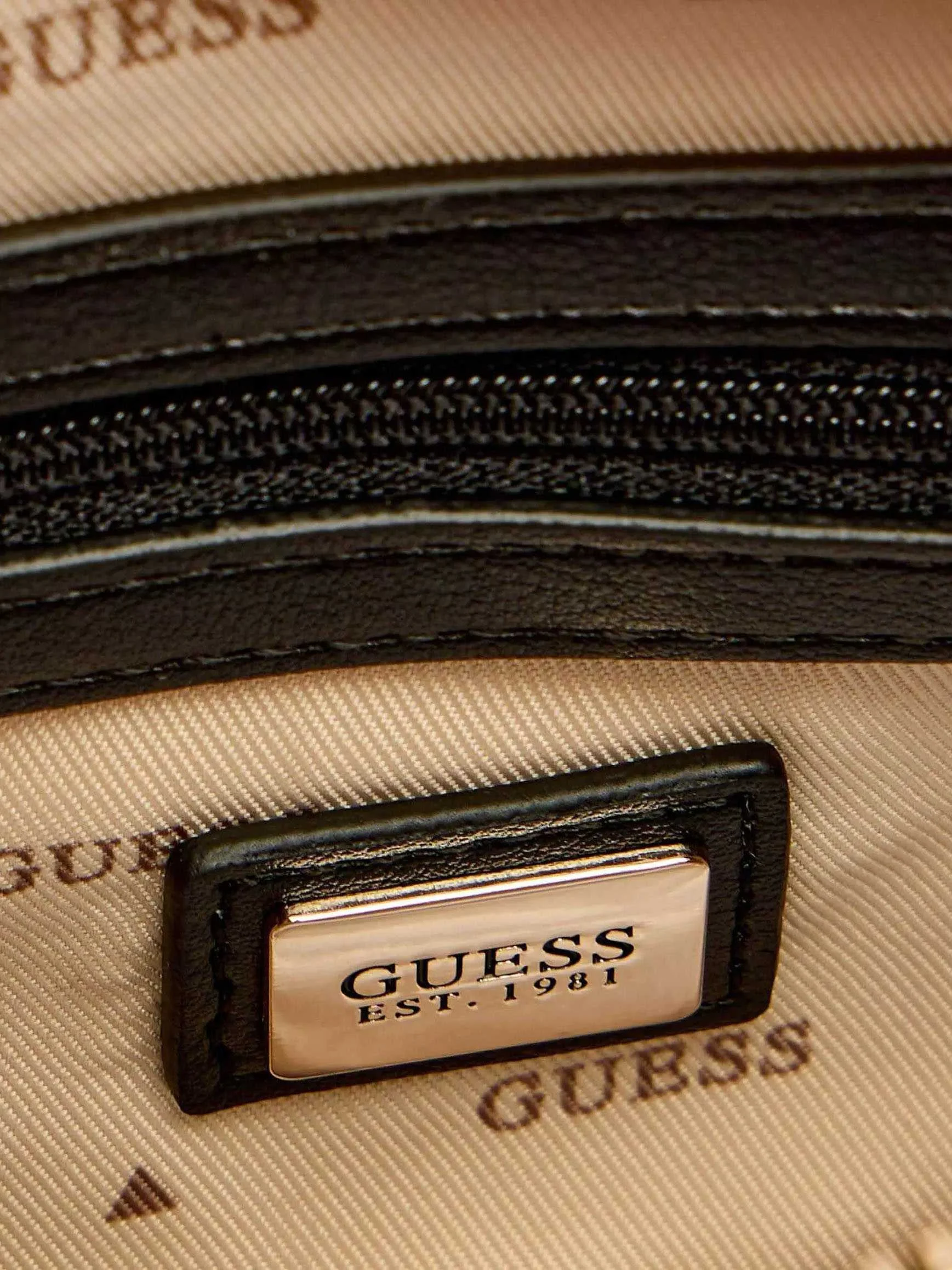 GUESS - GREYSON II TOP ZIP SHLDR BAG GUESS - GREYSON II TOP ZIP SHLDR BAG