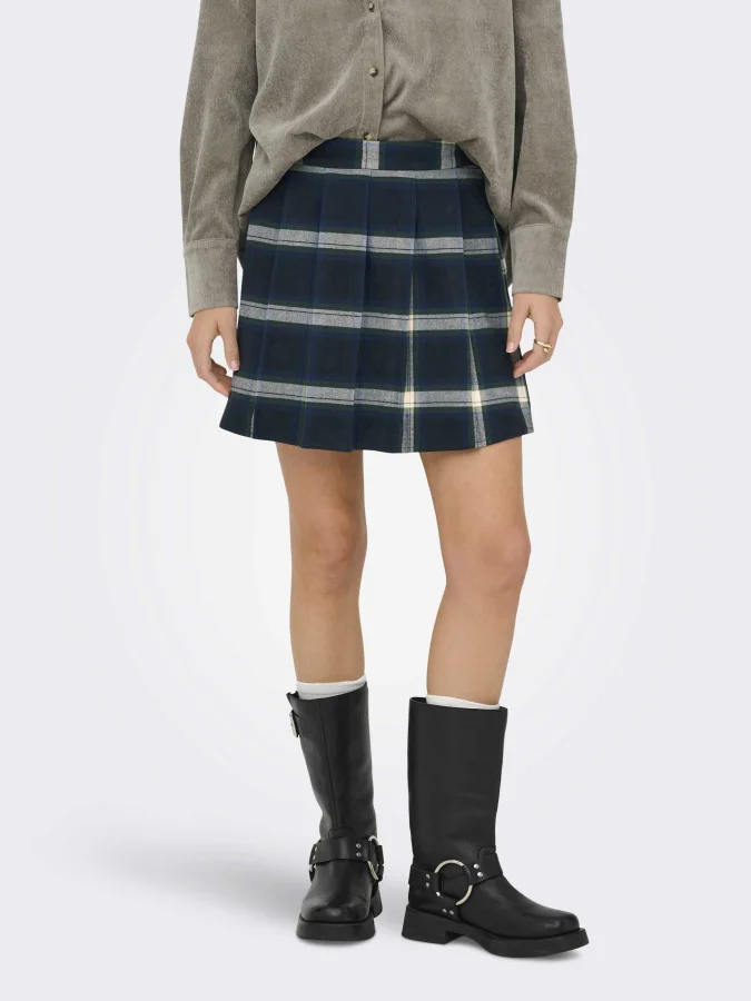 ONLY - ONLWREN CHECK SHORT...