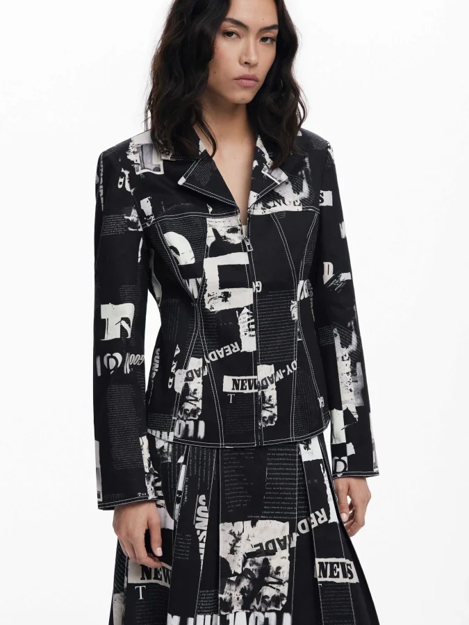 DESIGUAL - Newspaper zipper...