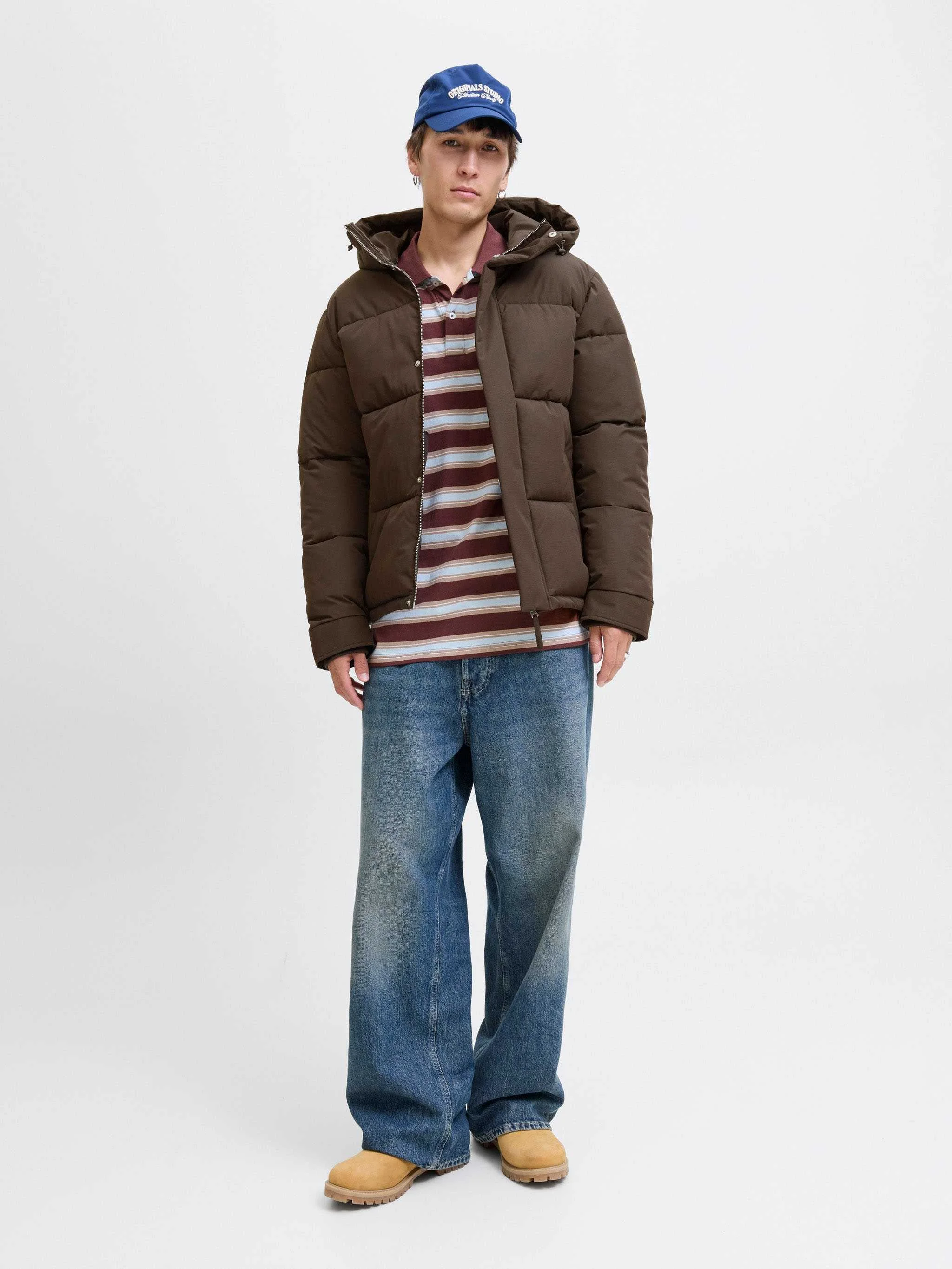 Jack&Jones - JORINWOOD HOOD PUFFER... Jack&Jones - JORINWOOD HOOD PUFFER...