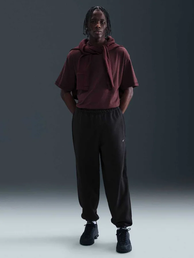 Nike - M NL SOLO SWSH BB CF...