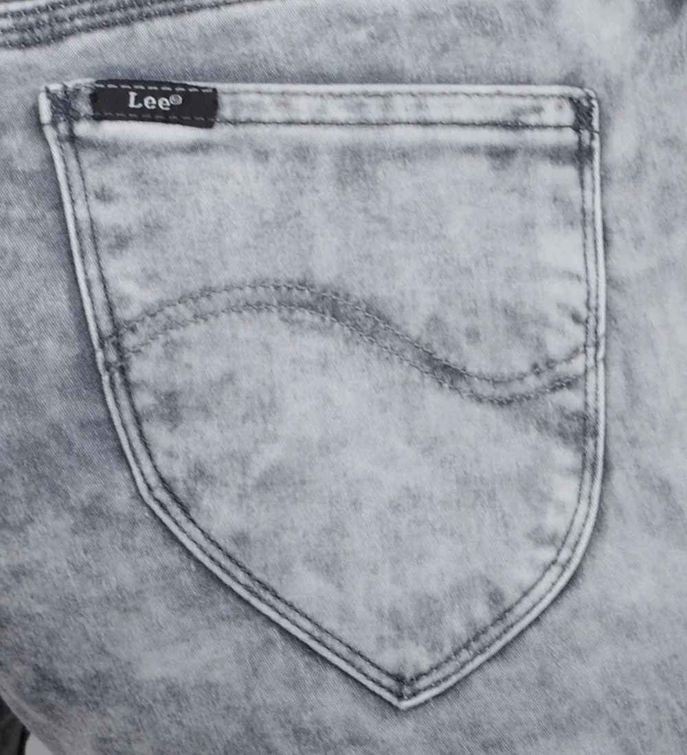 Lee - Toxey Lee - Toxey