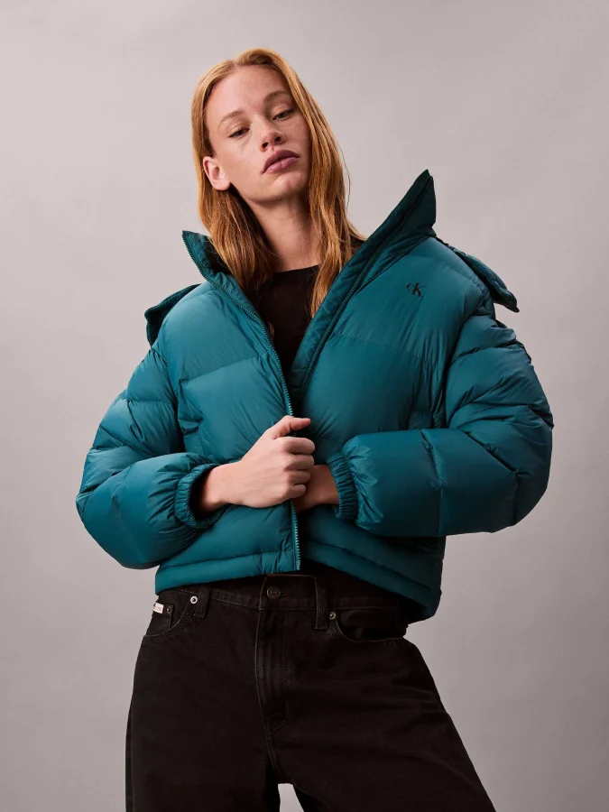 CALVIN KLEIN JEANS -...