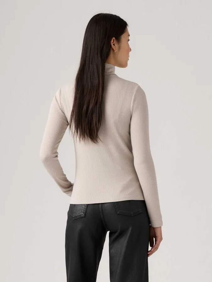 Levis - Dreamy Turtleneck 2