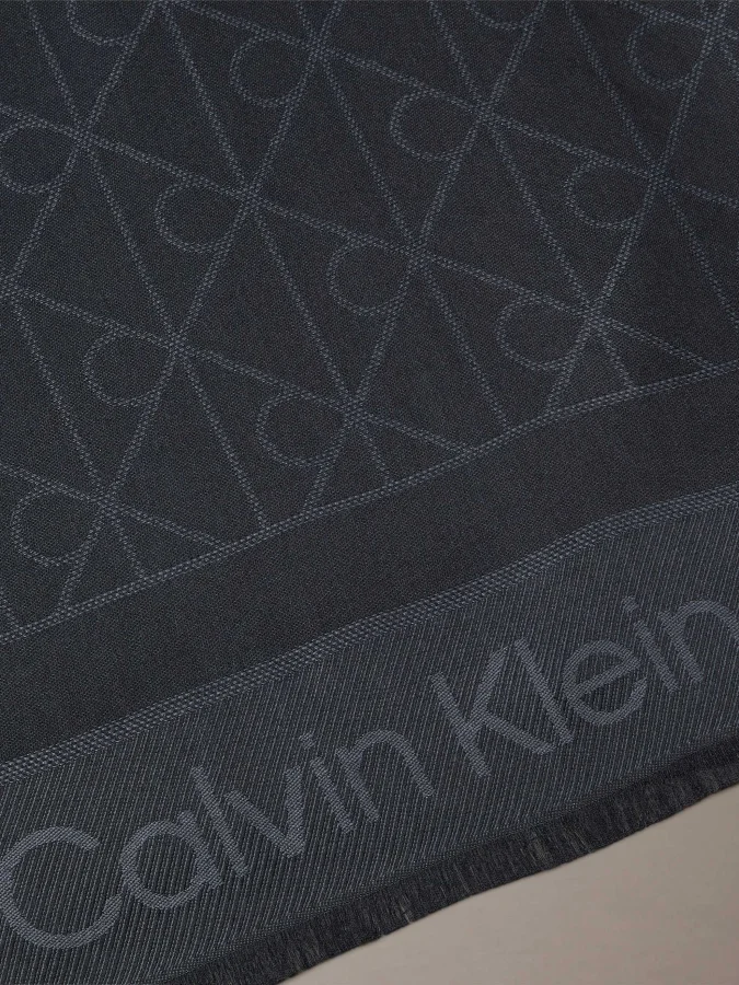 CALVIN KLEIN - EMBLEM AOP... 2