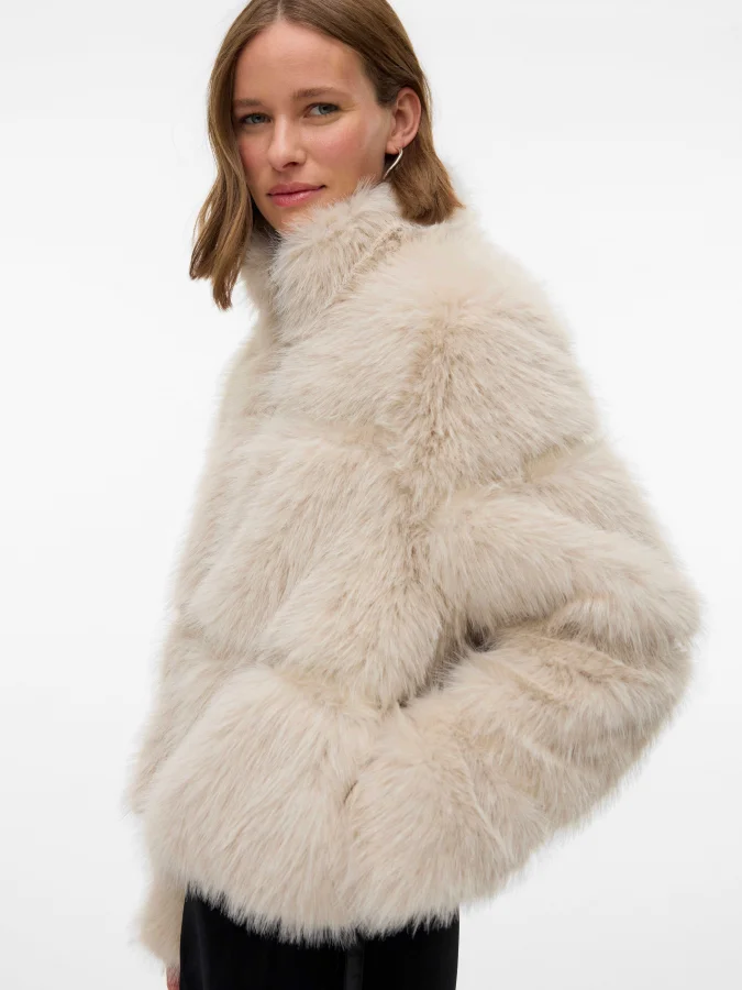 Vero Moda - VMKAJA SHORT...